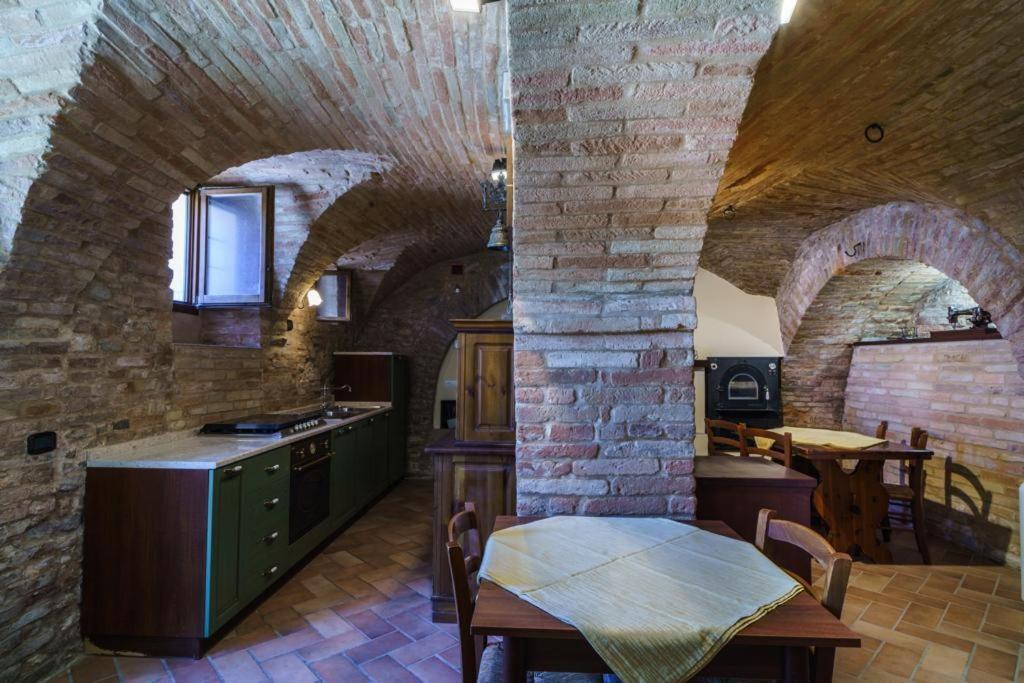 B&B La Locanda Del Serafino Сарнано Экстерьер фото